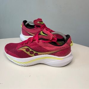 Saucony Kinvara 14 - Running Shoes - Red Rose - S10823-16 Women’s Size 9